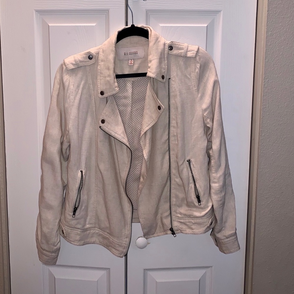 Blu pepper cream/tan  jacket.